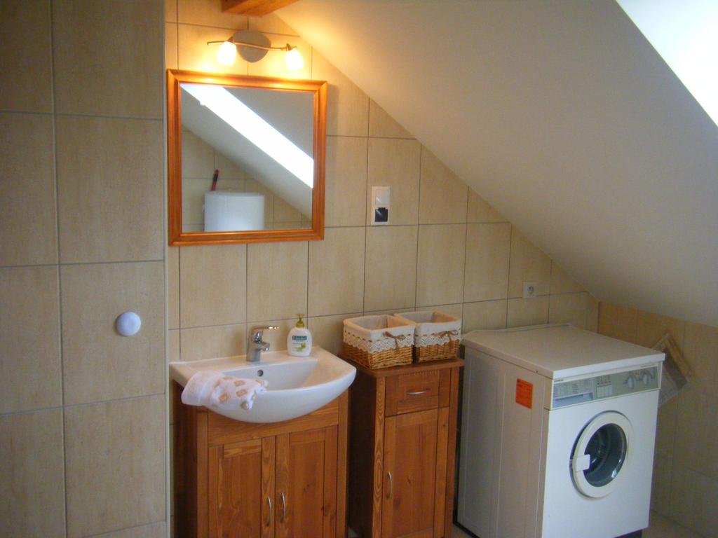 Apartament Tina Dzierżoniów Værelse billede